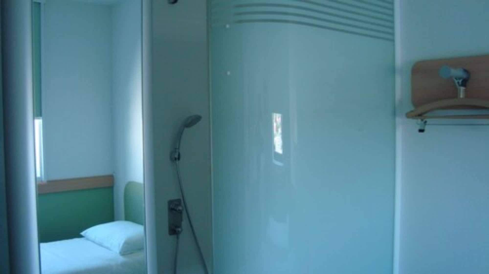 Hotel Ibis Budget Toulouse Aeroport 2*